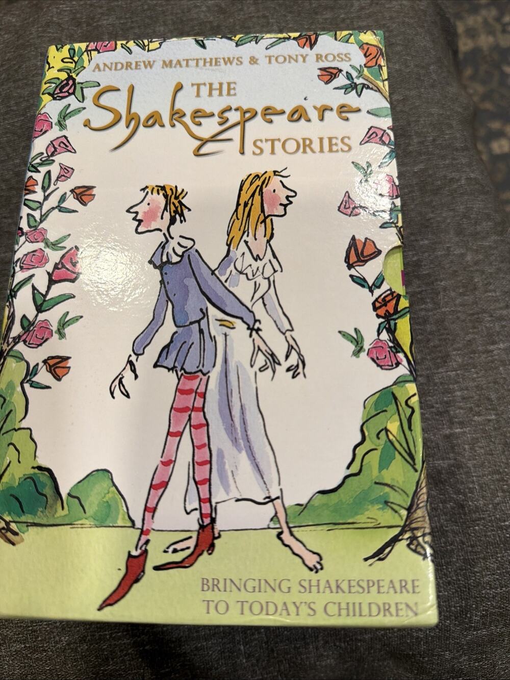 Boxed Set THE SHAKESPEARE STORIES by Andrew Matthews/Tony Ross 16 PB - LIKE NEW